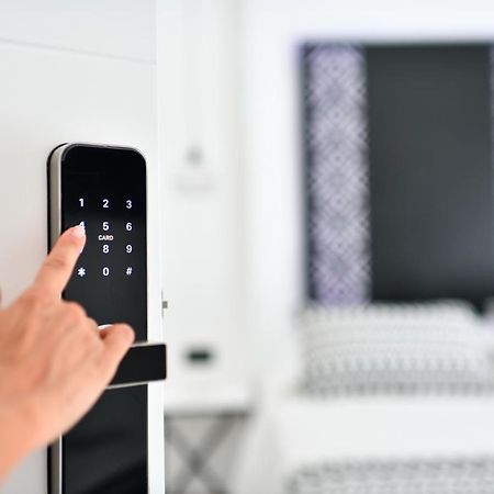 Cara A Bentu - Charming Rooms Tortolì Eksteriør bilde
