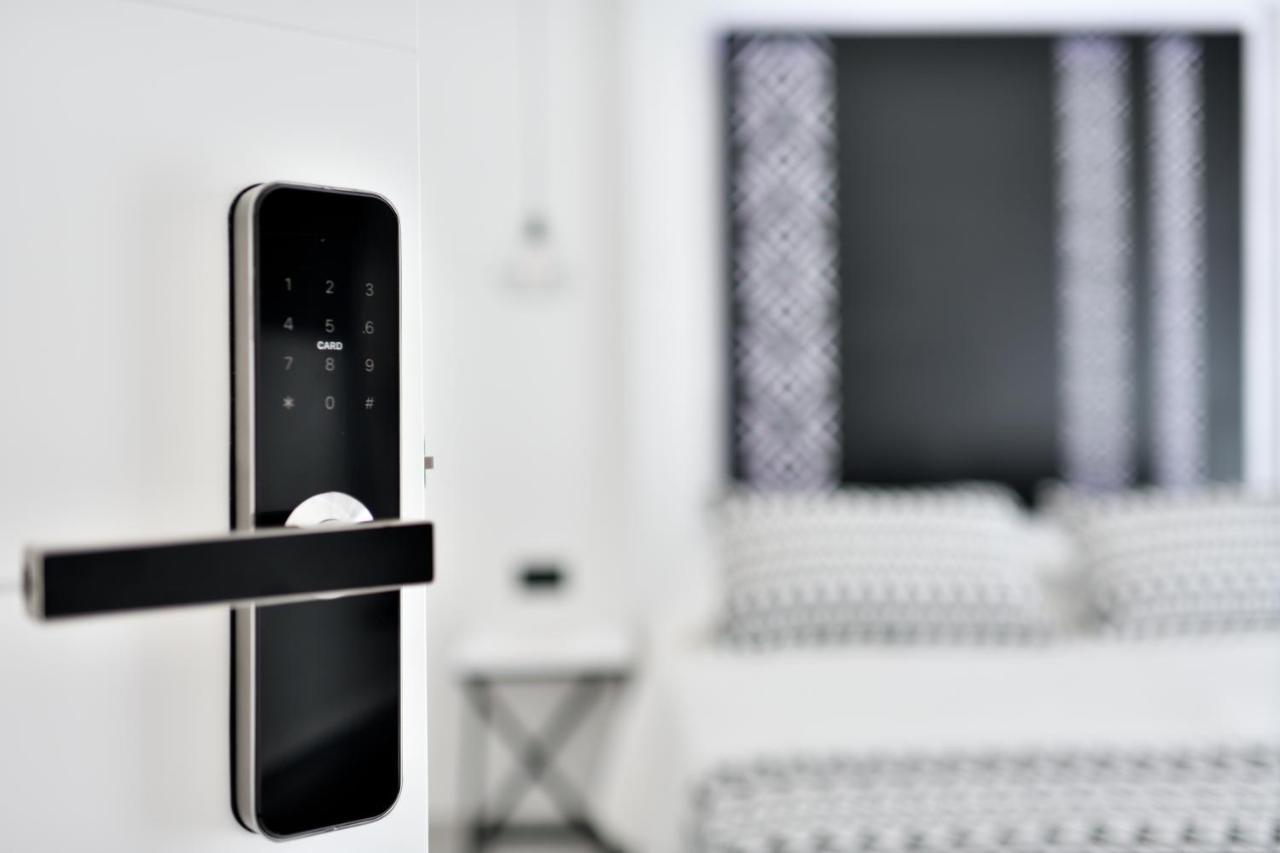 Cara A Bentu - Charming Rooms Tortolì Eksteriør bilde