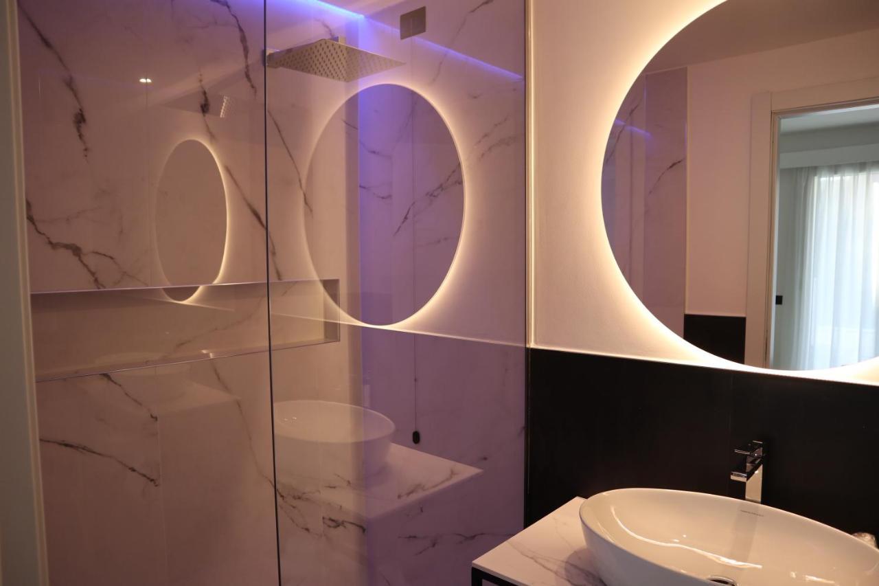 Cara A Bentu - Charming Rooms Tortolì Eksteriør bilde